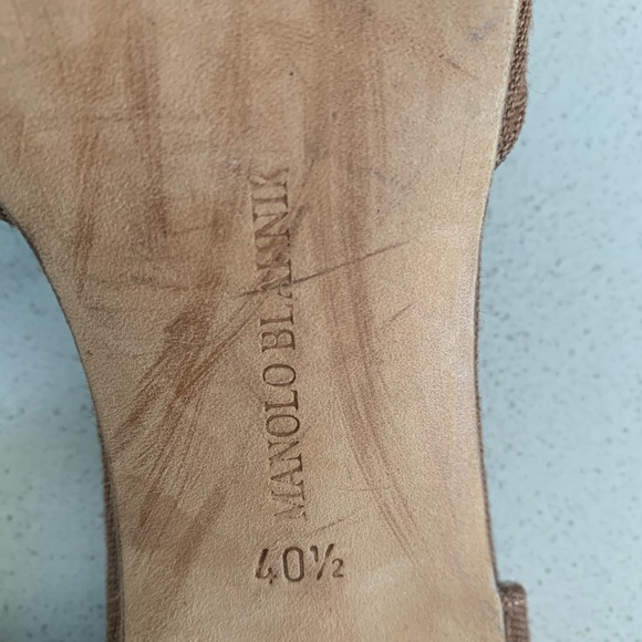 Manolo Blahniks strappy kitten heels size 40 1/2 - Picture 6 of 9